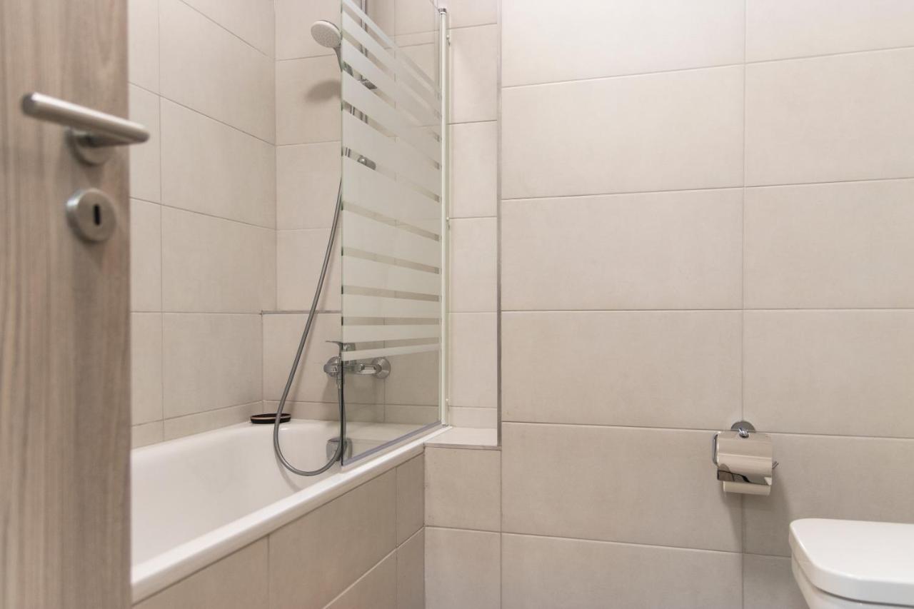 Grand Suites Corvin بودابست المظهر الخارجي الصورة