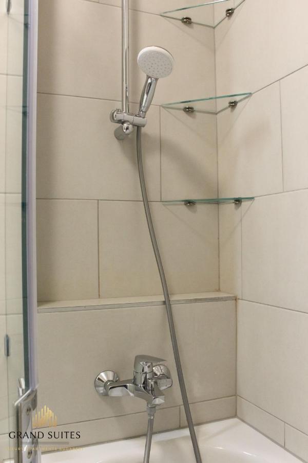 Grand Suites Corvin بودابست المظهر الخارجي الصورة