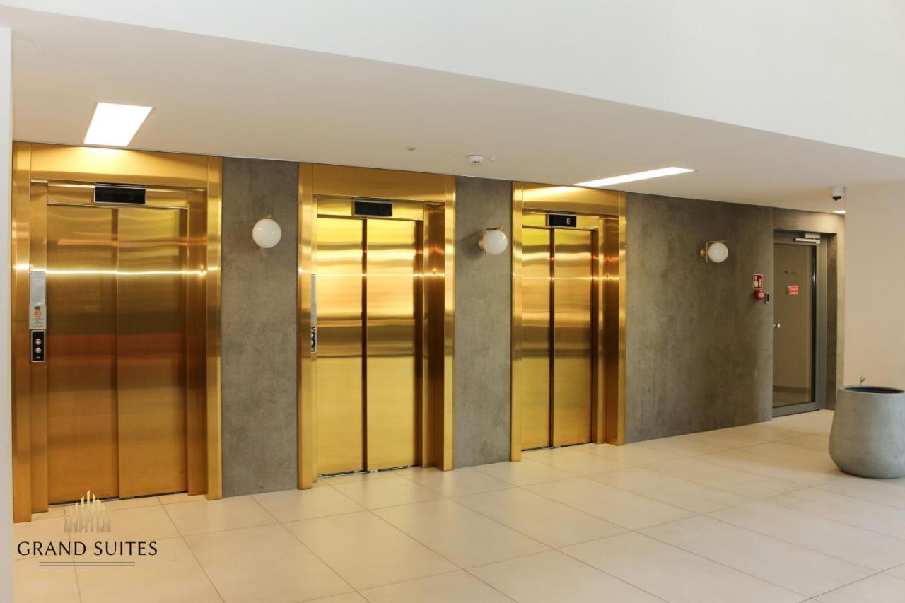 Grand Suites Corvin بودابست المظهر الخارجي الصورة