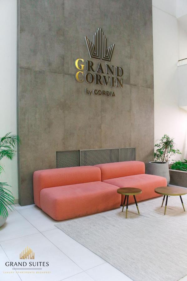 Grand Suites Corvin بودابست المظهر الخارجي الصورة